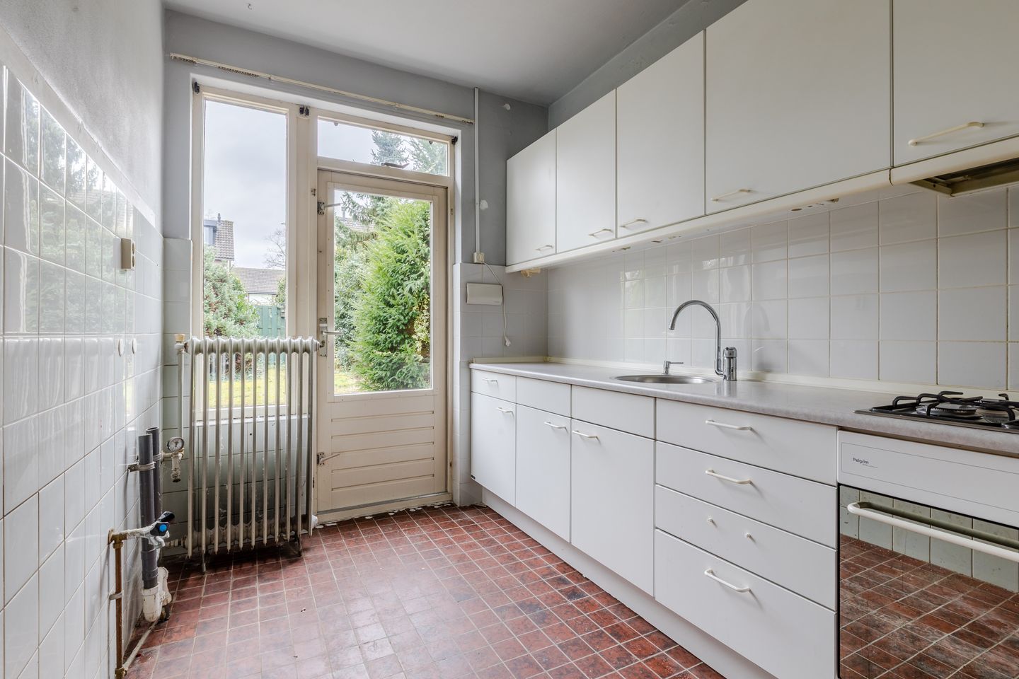 Photo 10 of Troelstrastraat 3