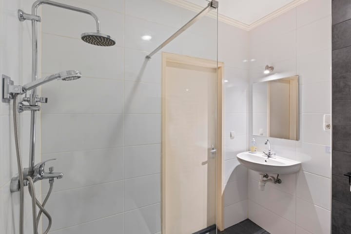 Photo 17 of Boergoensestraat 39-C