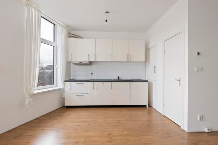 Photo 10 of Boergoensestraat 39-C