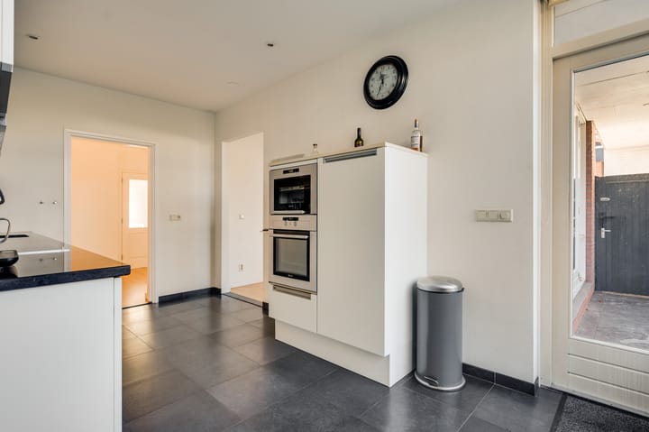 Photo 9 of Louis Beerenbrouckstraat 29