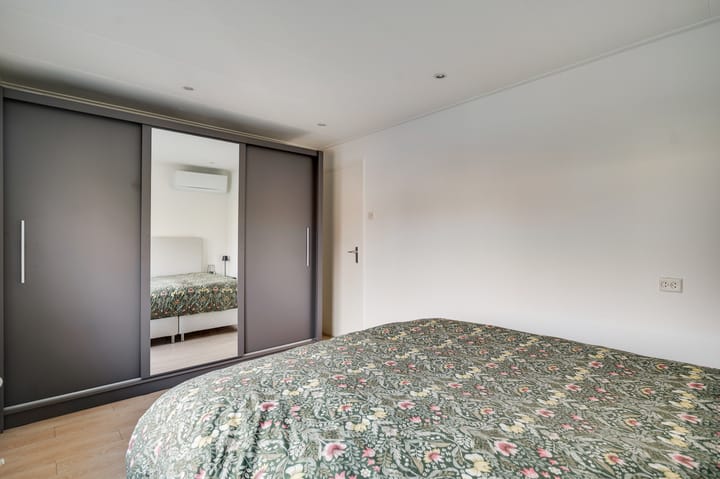 Photo 23 of Louis Beerenbrouckstraat 29