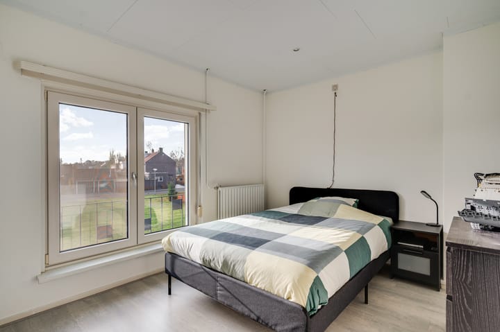 Photo 24 of Louis Beerenbrouckstraat 29