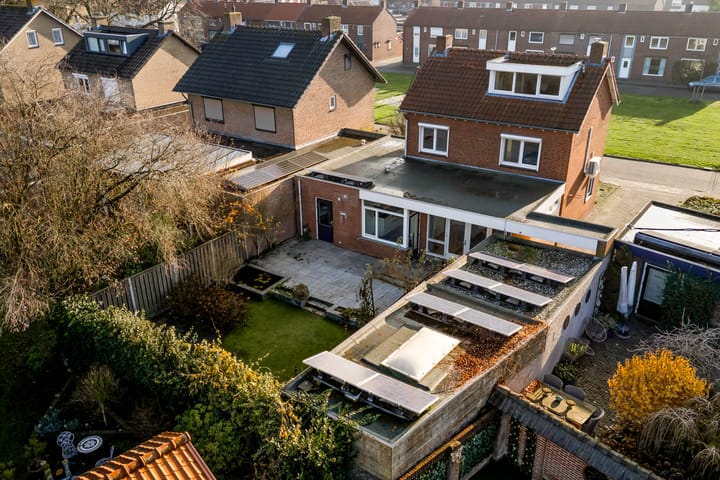 Photo 33 of Louis Beerenbrouckstraat 29