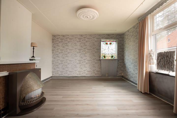 Foto 8 van Schoolstraat 1