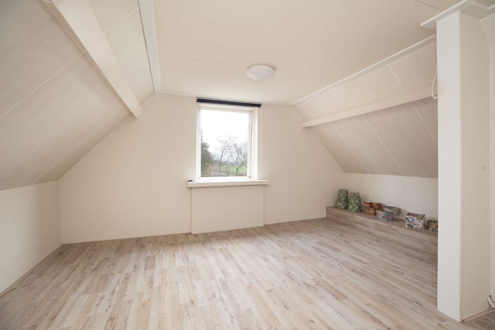 Foto 15 van Schoolstraat 1