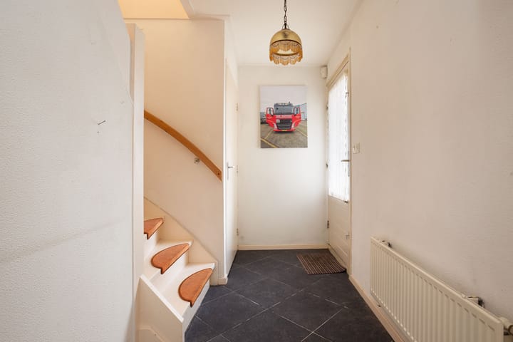 Foto 19 van Schoolstraat 1