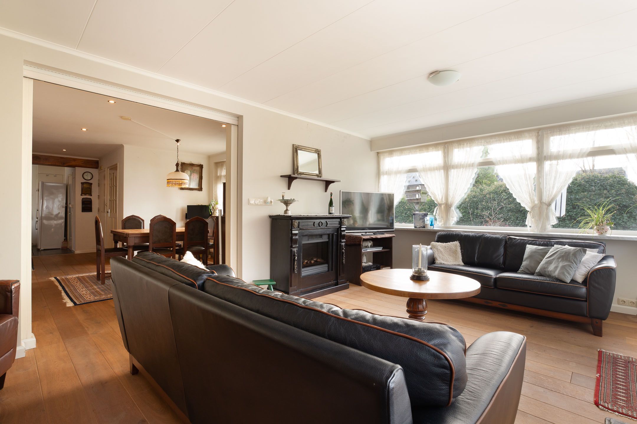 Foto 27 van Schoolstraat 1