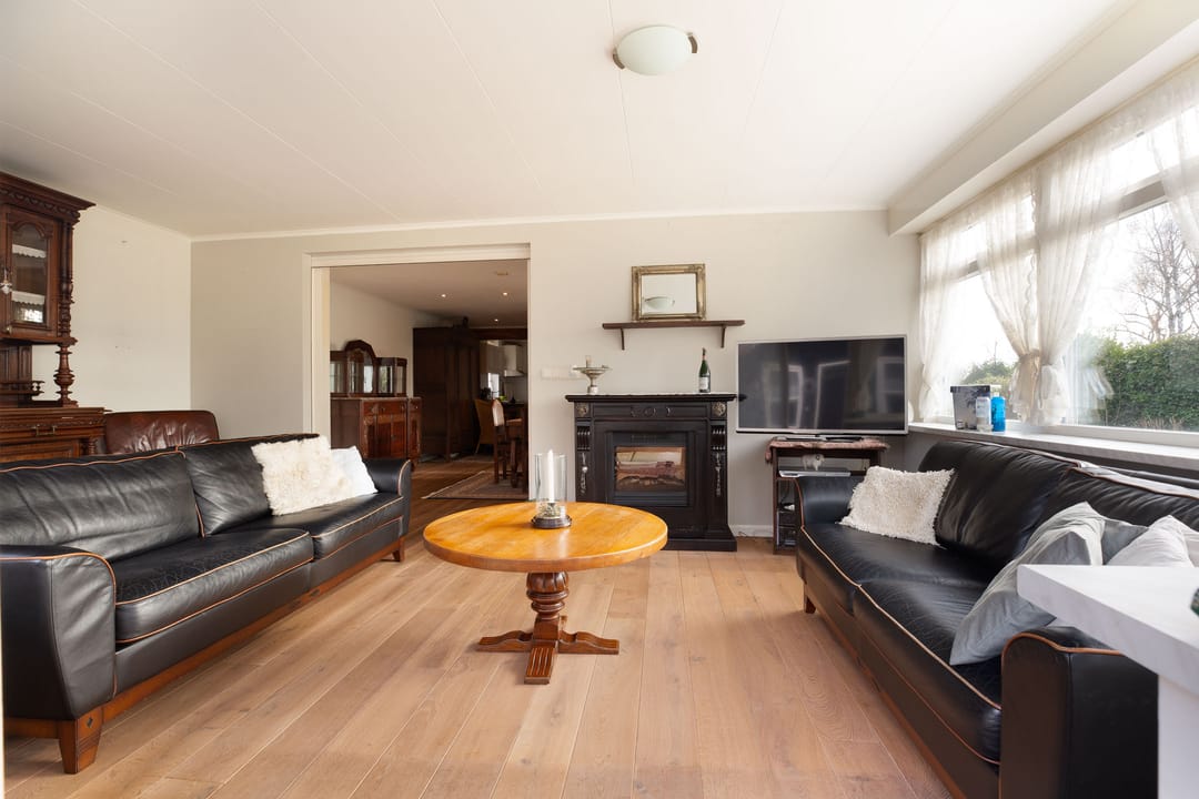 Foto 28 van Schoolstraat 1