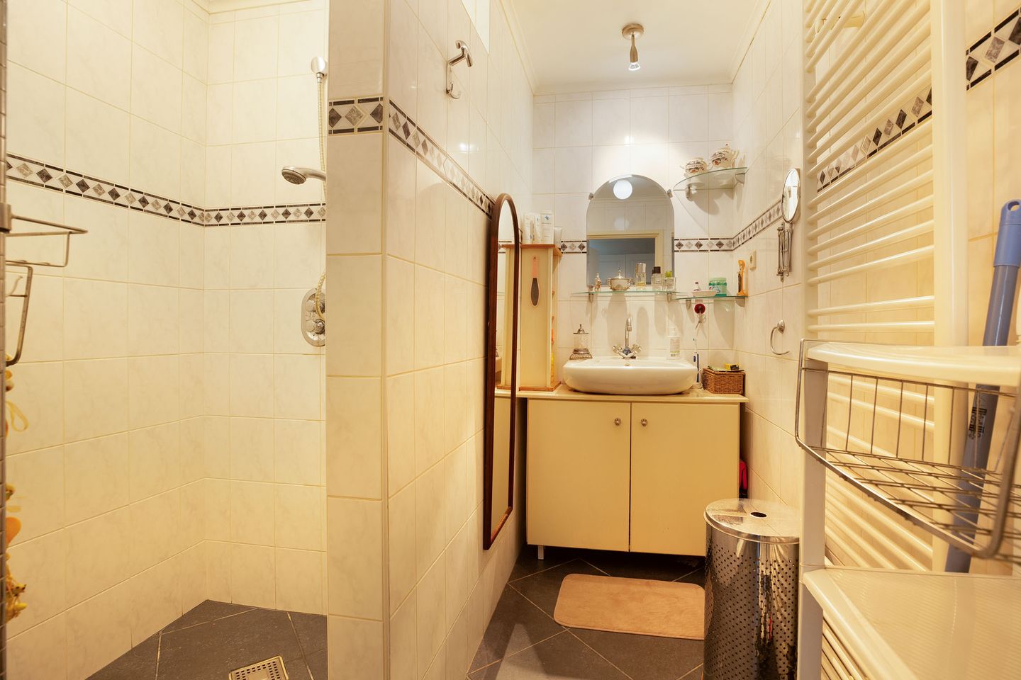 Foto 29 van Schoolstraat 1