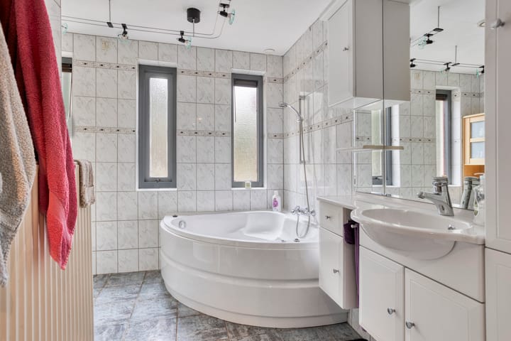 Photo 16 of Noordwolderweg 48