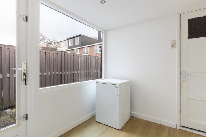 Photo 14 of Hoogravenseweg 93