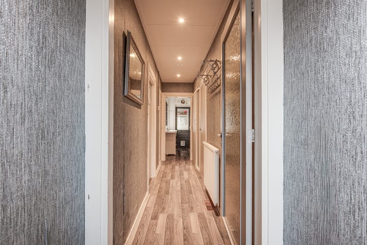 Photo 7 of Hendrik Smitstraat 30