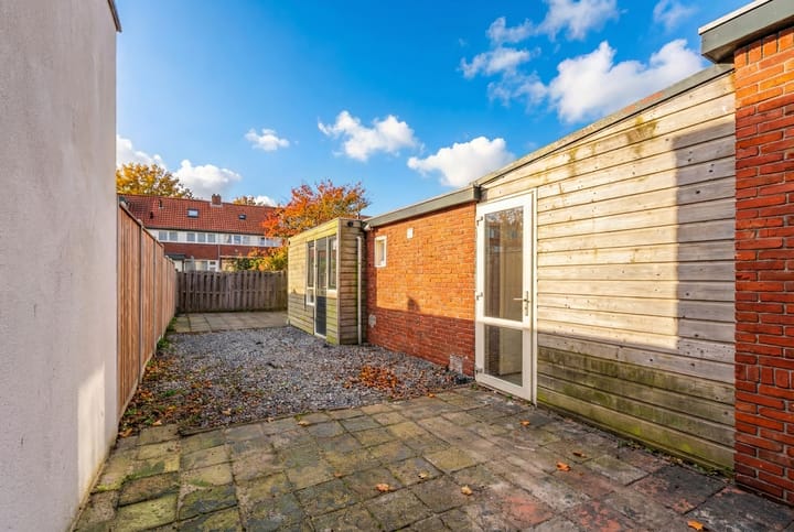 Photo 25 of Hendrik Smitstraat 30