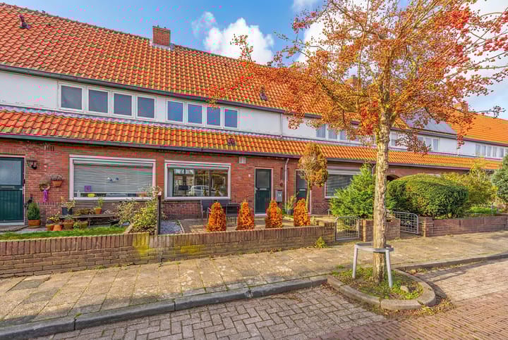 Photo 27 of Hendrik Smitstraat 30