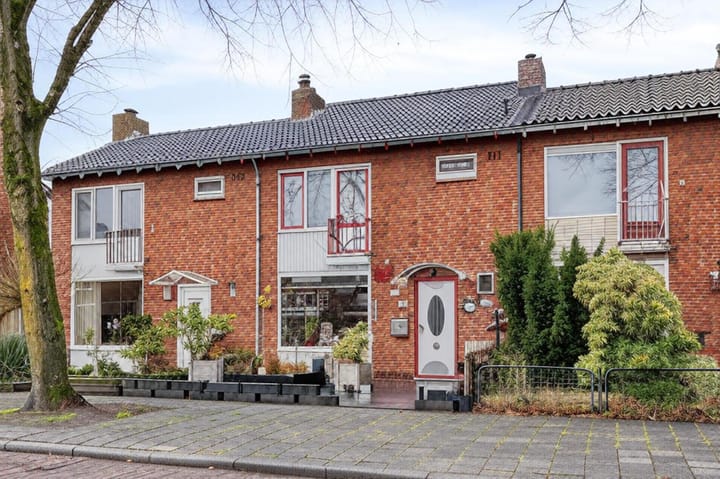 Foto 1 van Meindert Hobbemastraat 32