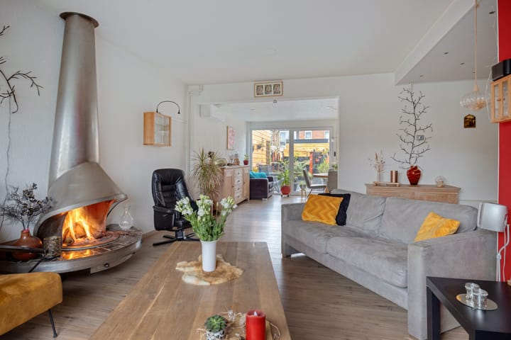 Foto 14 van Meindert Hobbemastraat 32