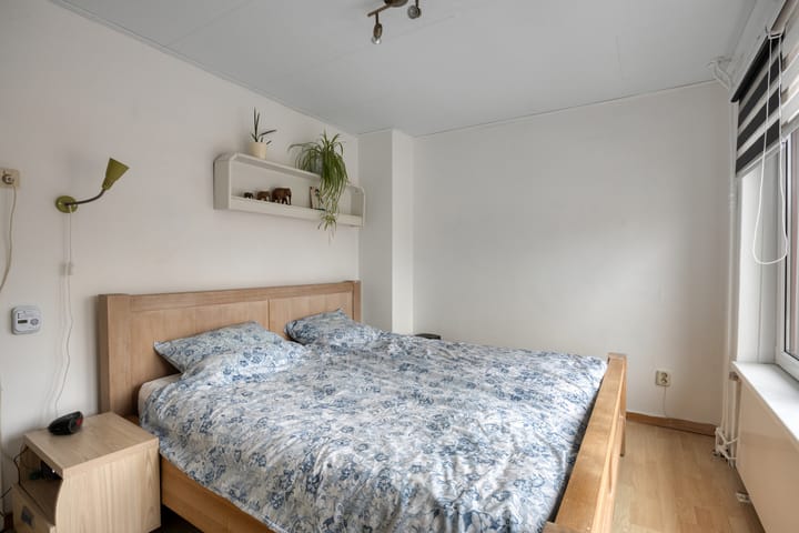 Foto 17 van Meindert Hobbemastraat 32