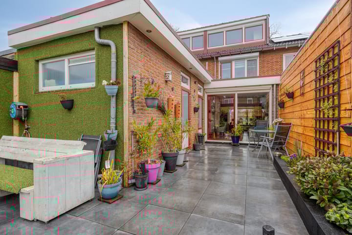 Foto 26 van Meindert Hobbemastraat 32