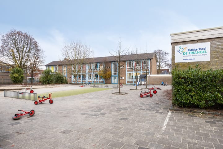 Foto 31 van Meindert Hobbemastraat 32