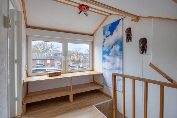 Foto 23 van Meindert Hobbemastraat 32