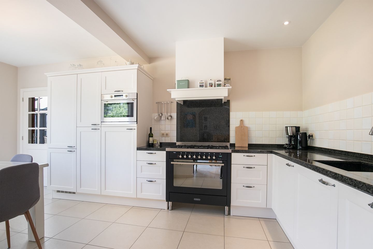 Photo 10 of Wilhelminastraat 113-A