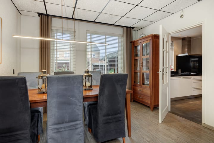 Foto 6 van Leliestraat 8