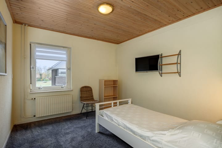 Foto 28 van Leliestraat 8