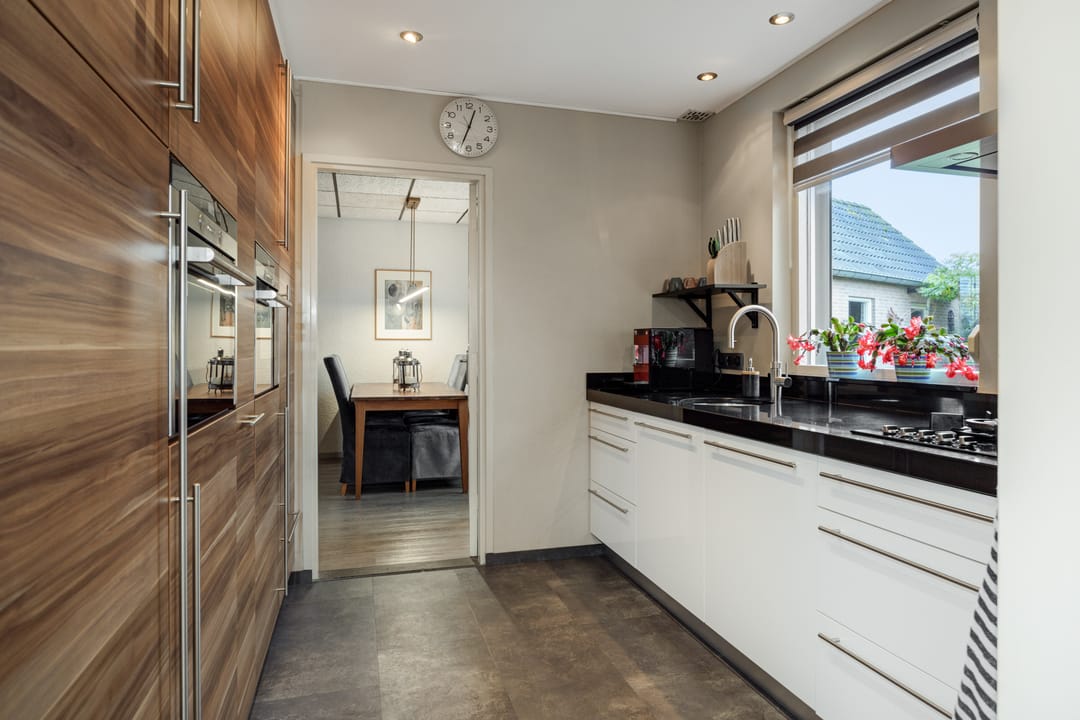 Foto 7 van Leliestraat 8