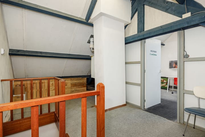 Foto 36 van Leliestraat 8