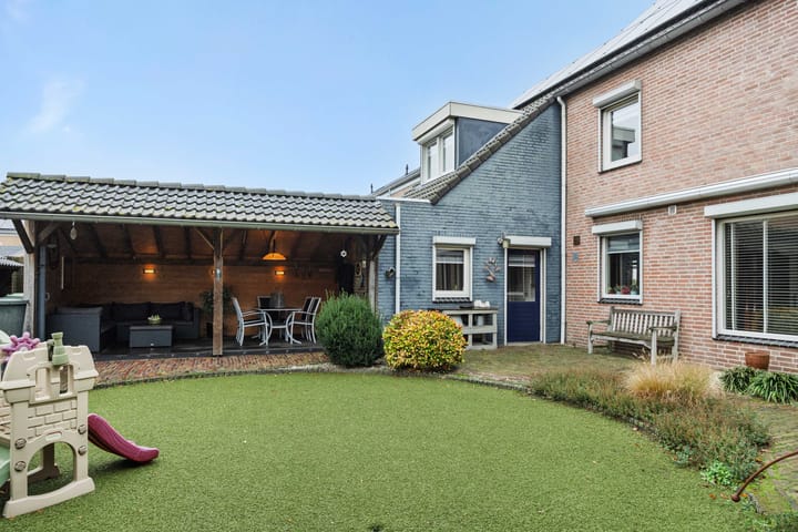 Foto 43 van Leliestraat 8