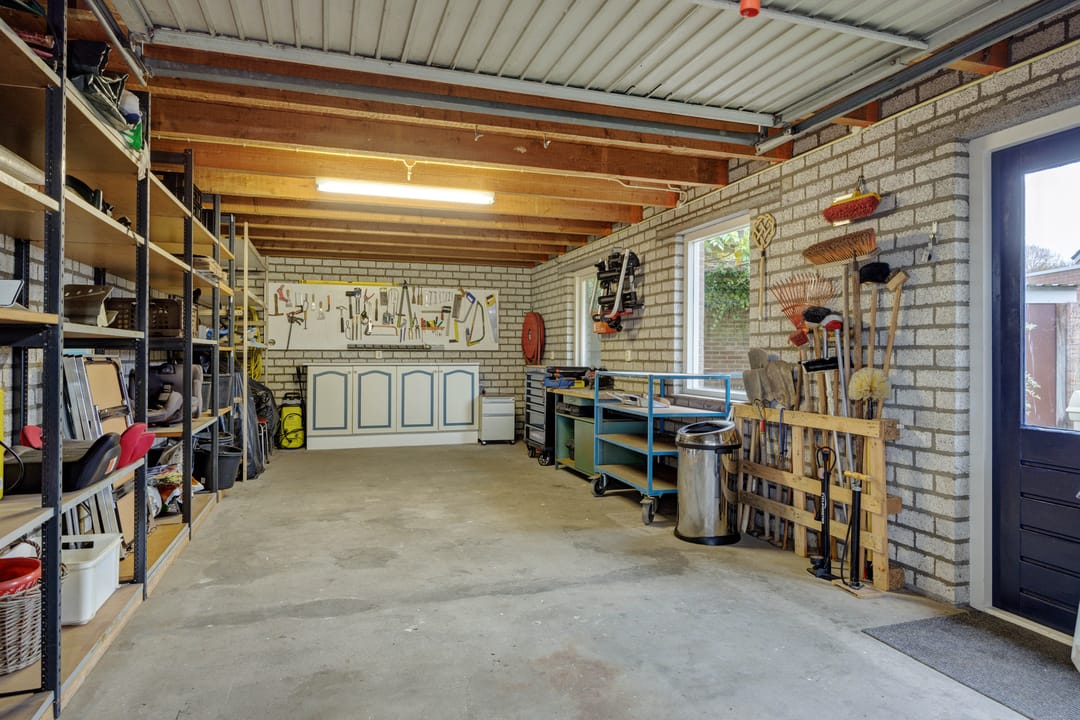 Foto 32 van Leliestraat 8