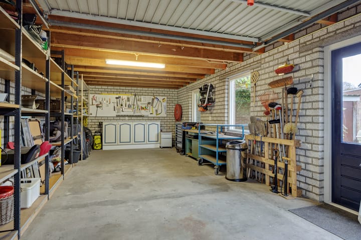 Foto 46 van Leliestraat 8