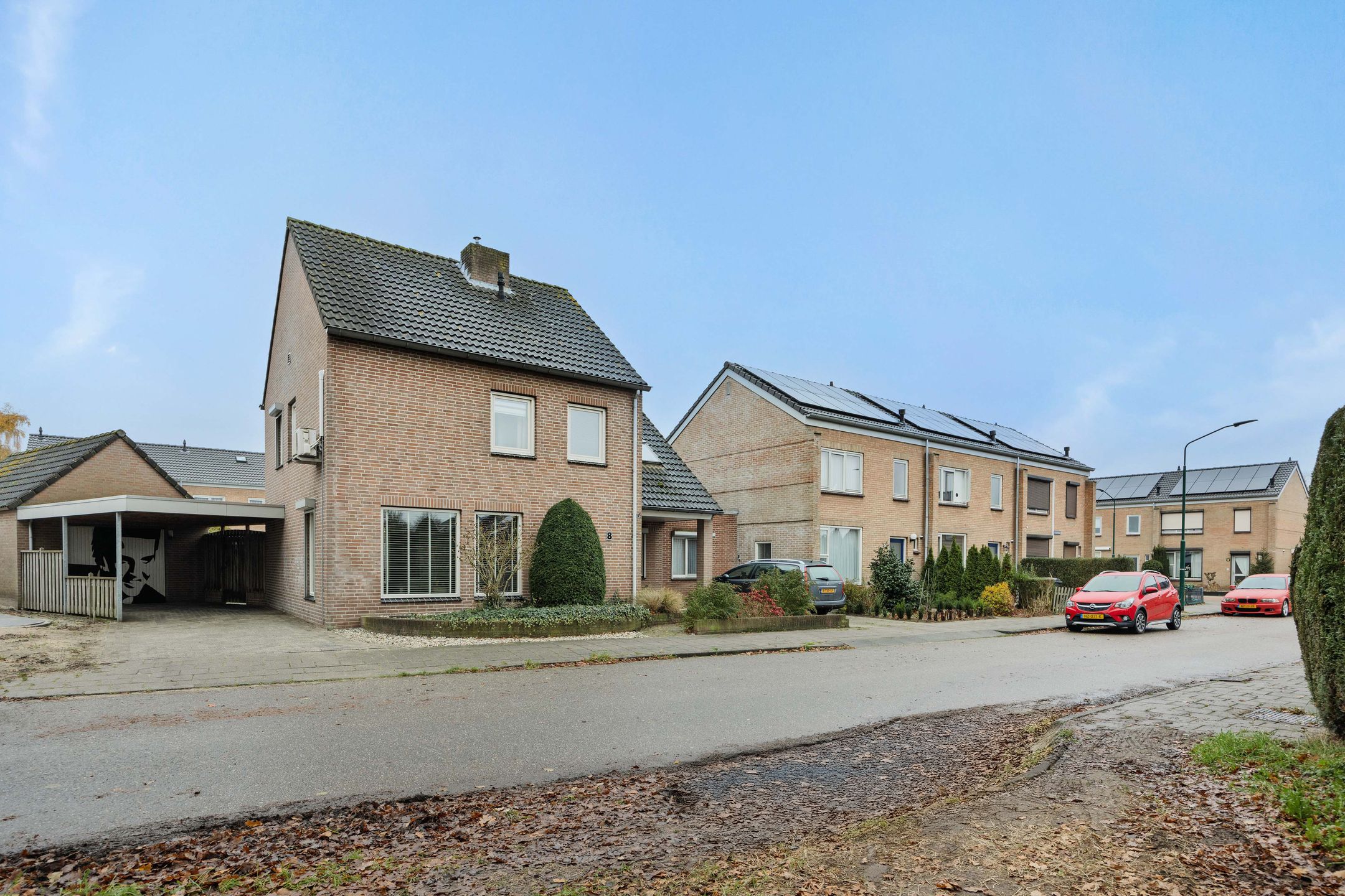 Foto 36 van Leliestraat 8