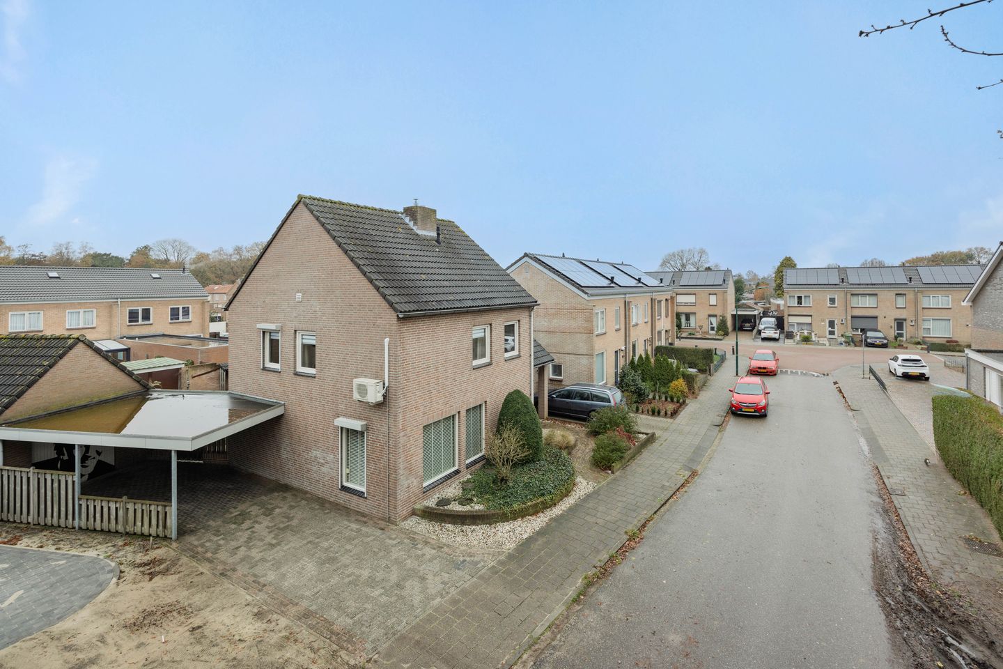 Foto 40 van Leliestraat 8