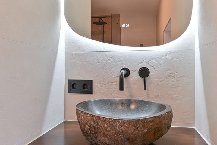 Foto 45 van van Limburg Stirumstraat 105