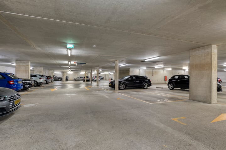 Foto 28 van Van Kinsbergenstraat 126