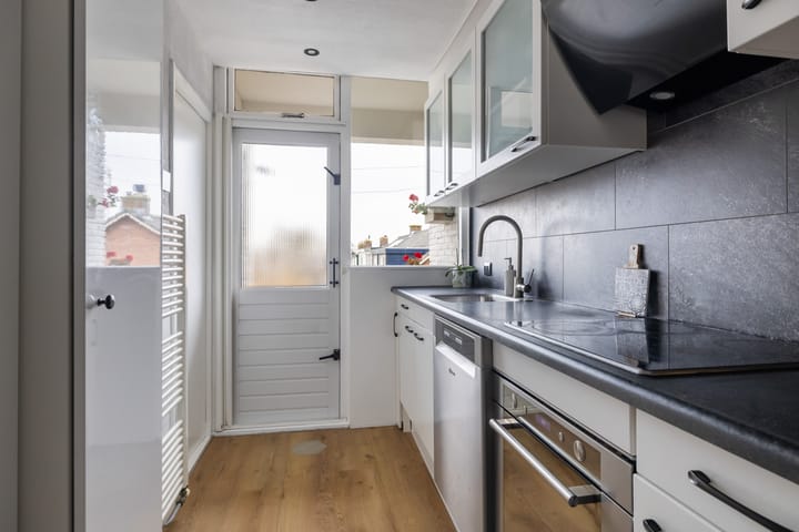 Photo 18 of Thorbeckelaan 177