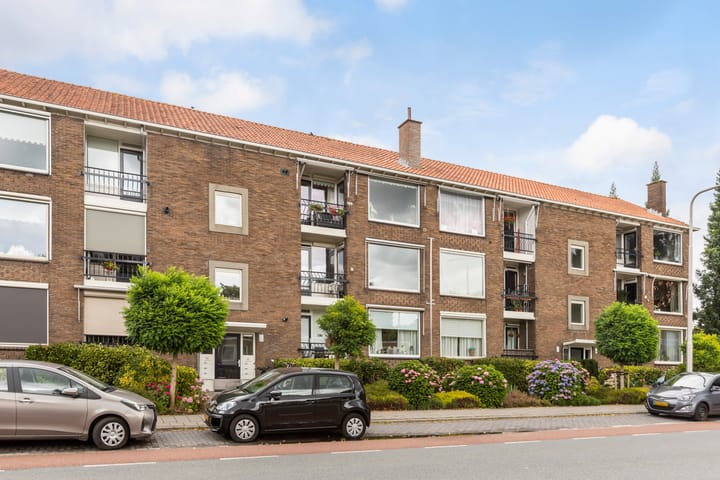 Photo 35 of Thorbeckelaan 177