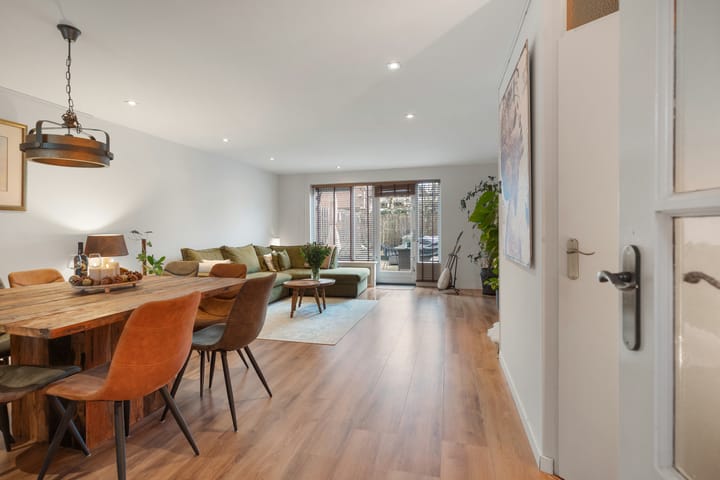 Foto 6 van Larensteinselaan 37