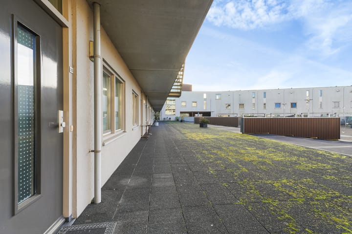 Foto 15 van Banier 32