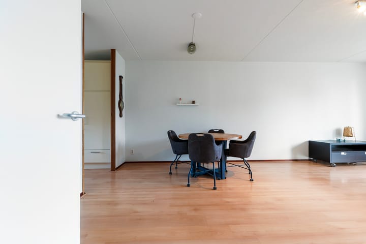 Foto 24 van Banier 32