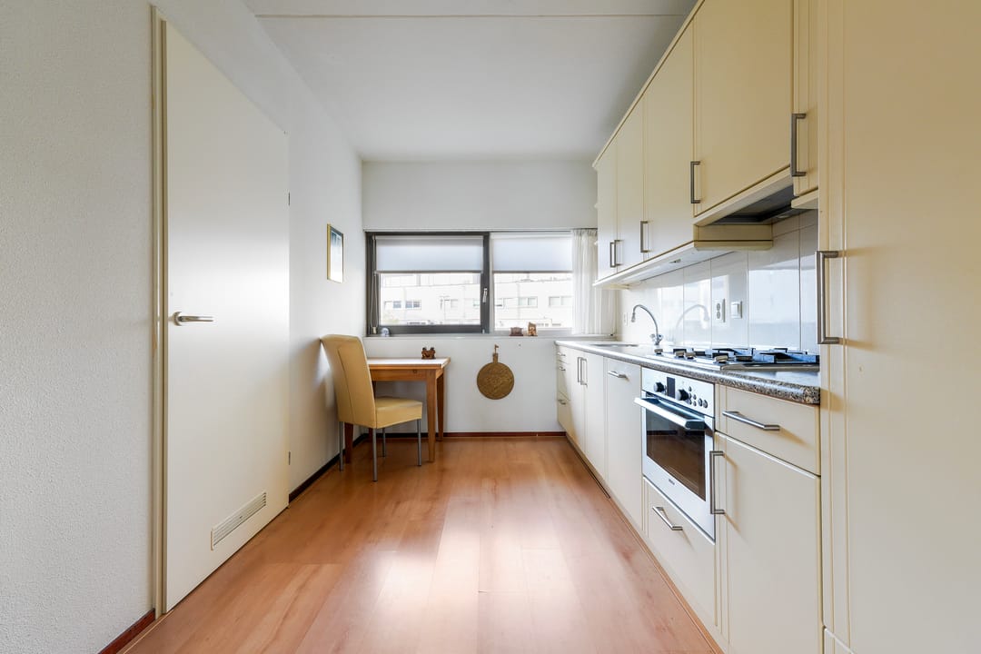 Foto 28 van Banier 32