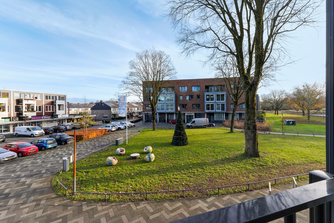 Foto 46 van Banier 32