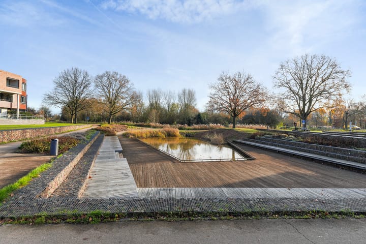 Foto 49 van Banier 32