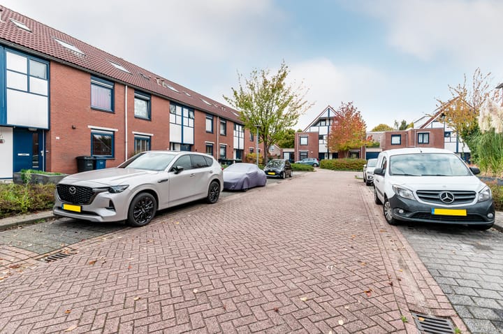 Foto 16 van Max Takstraat 22