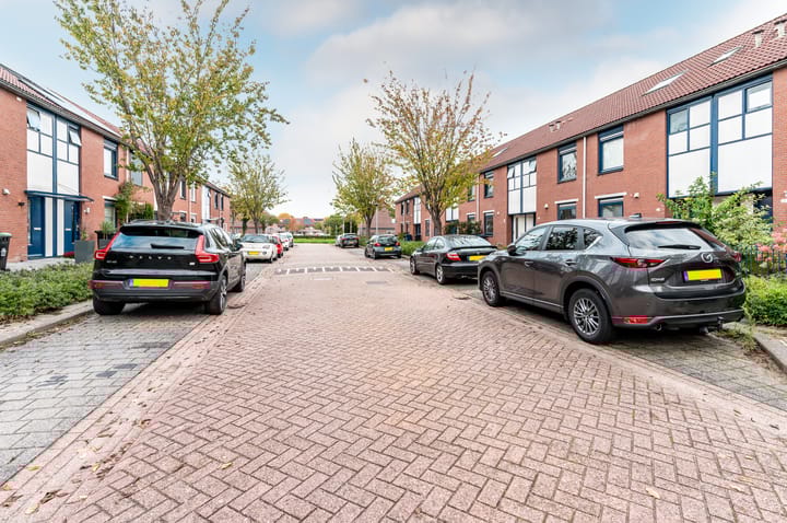 Foto 17 van Max Takstraat 22