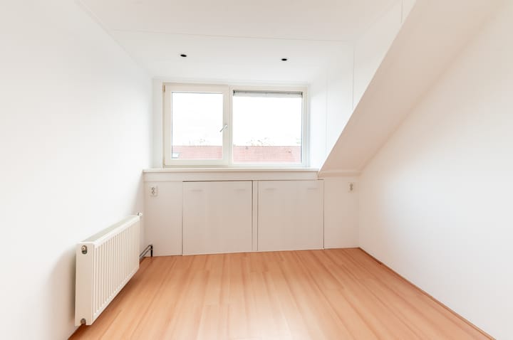 Foto 26 van Max Takstraat 22