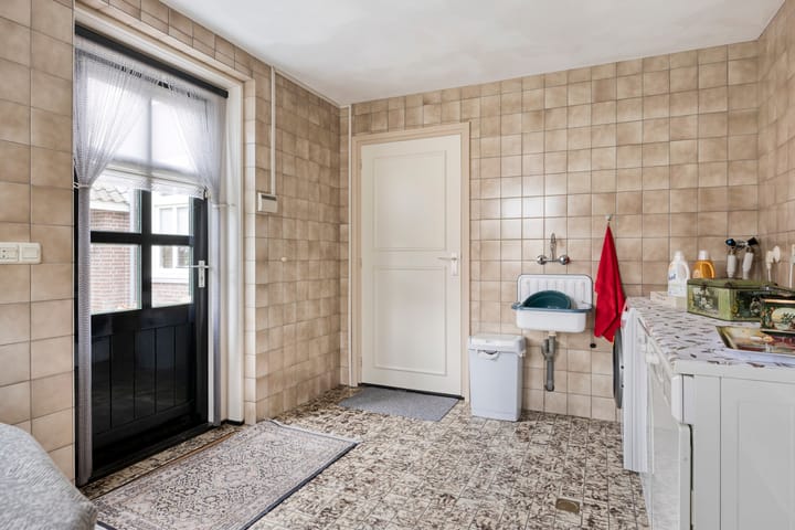 Foto 21 van Oirschotseweg 74