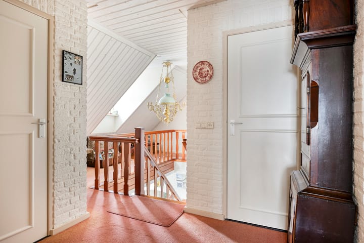 Foto 30 van Oirschotseweg 74