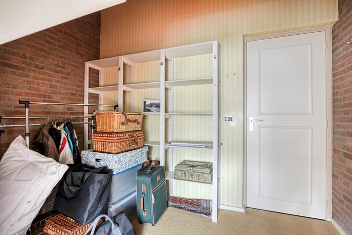 Foto 40 van Oirschotseweg 74